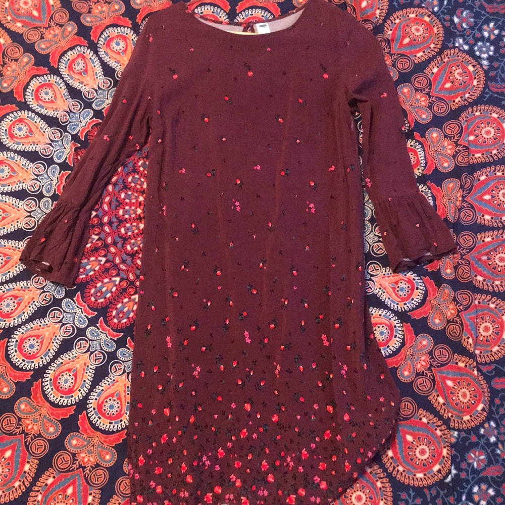 Old navy maroon dress
